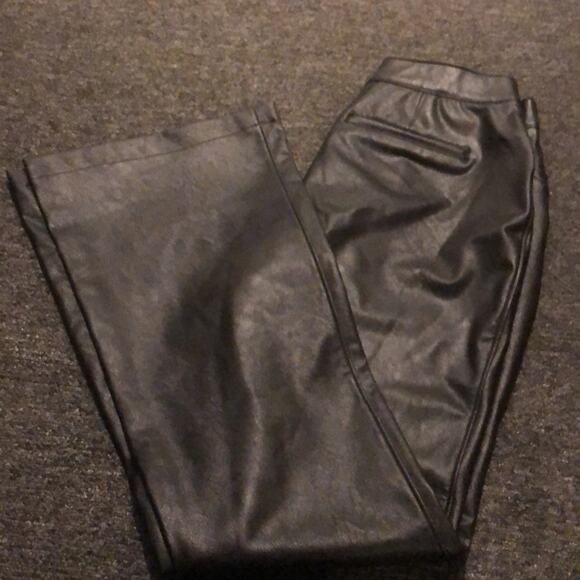 SPANX Brand Women's Large Black Leather-Like Flare Pant Pull On Size 10-12 - Picture 5 of 6